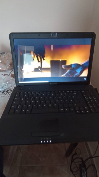 Lenovo g550 laptop