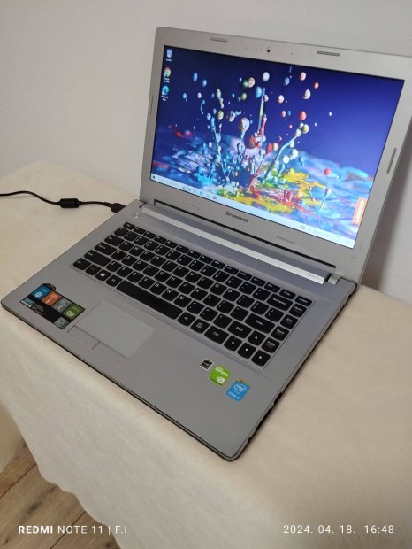 Lenovo i5-os laptop-14-es Full HD-240 gb ssd-4gb dediklt vide