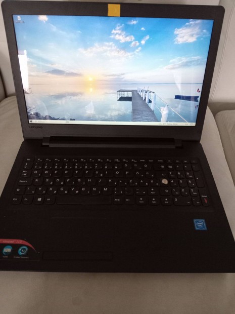 Lenovo ideapad 1 10-15IBR , keveset hasznlt, W10 gyri