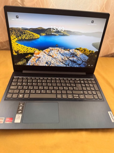 Lenovo ideapad 3 laptop