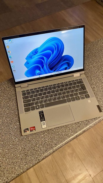 Lenovo ideapad flex 5 14" 2 az 1-ben Laptop