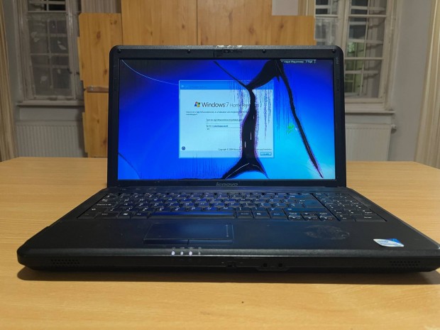 Lenovo laptop 500gb hdd 4gb ddr3 ram