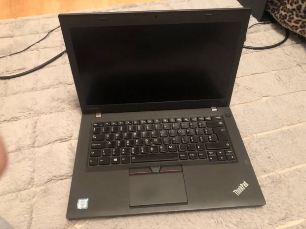 Lenovo laptop tltvel hdmi kbellel