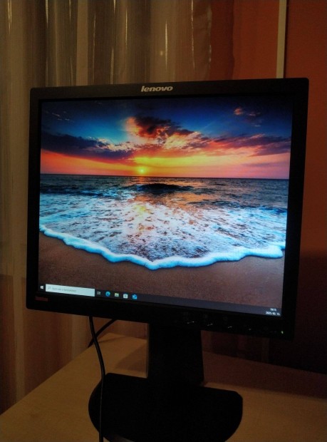 Lenovo monitor 17"