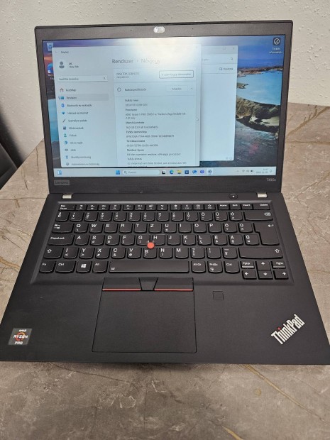 Lenovo t495s laptop ryzen 5 pro 3500 radeon vega vga  512/16gb