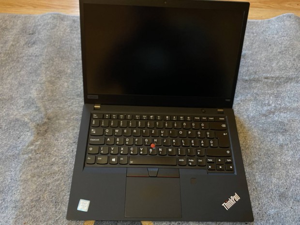 Lenovo thinkpad T490 notebook