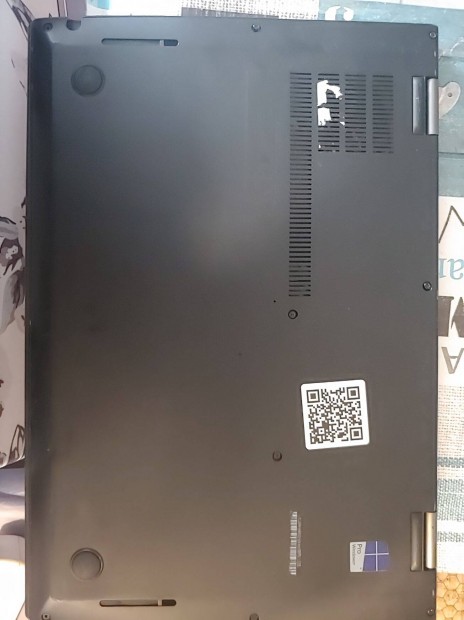 Lenovo x1 yoga trtt kijelzs nem indul hiba