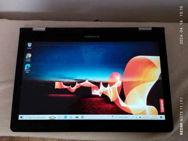 Lenovo yoga Full HD-s i3-as Laptop-Tablet-uj 240 gb ssd