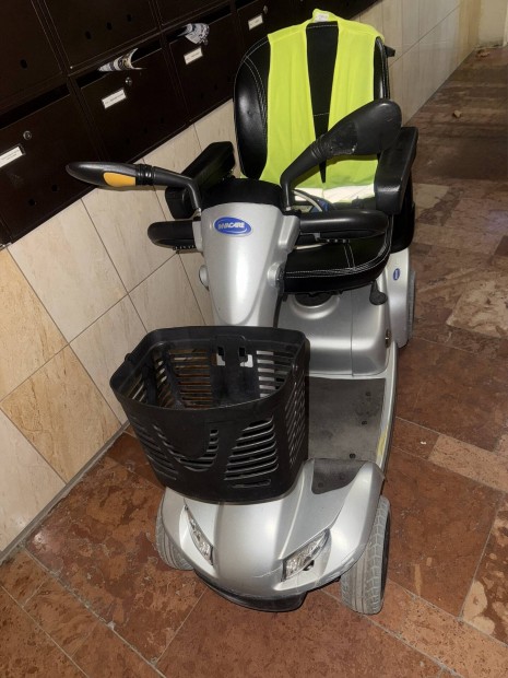 Leo elektromos moped