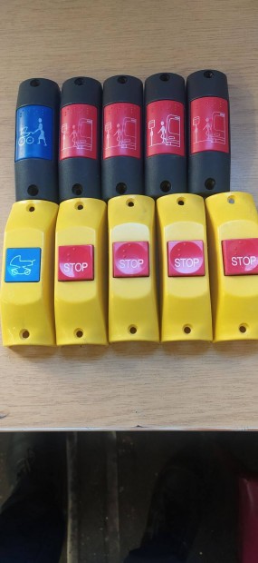 Leszllsjelz s vszjelz kapaszkodra hasznlt busz