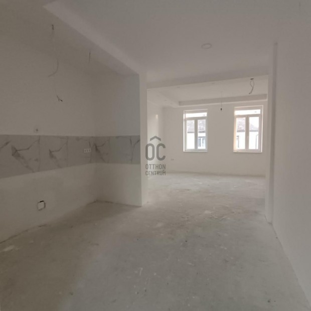 Letenyei elad� 90 nm-es h�z