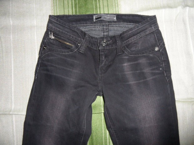 Levis Revel fekete ni farmer ( 25-s )