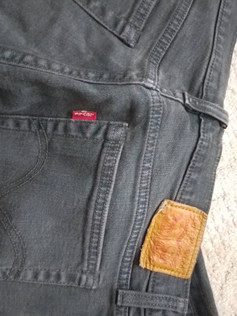 Levis farmernadrg 30-as