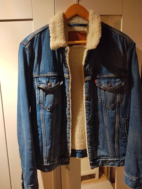 Levis sherpa dzseki 