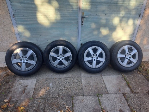 Lexus 15" 5x100 gyri alufelni szett dsztrcsval