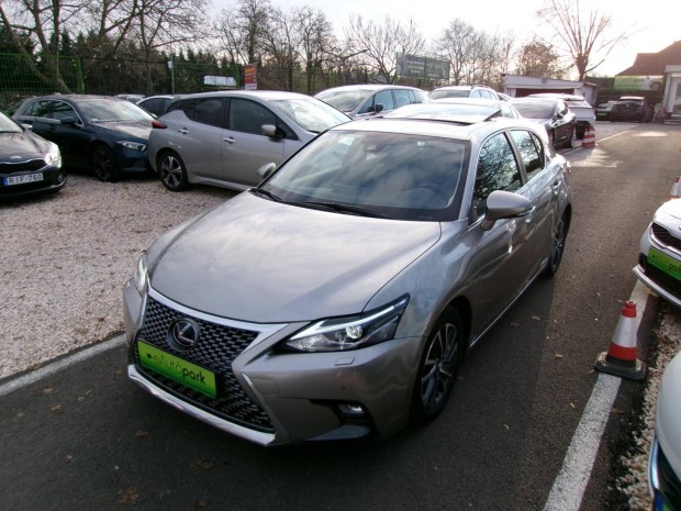 Lexus CT 200h Prestiege Safety CVT LED+NAP.Tet...