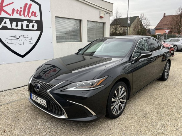 Lexus Es 300h Prestiege Top CVT Szervizknyv /...