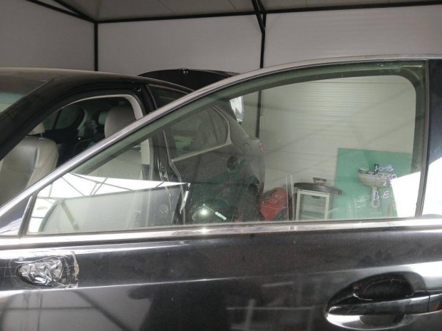 Lexus GS 450/250 2013 bal első ablak üveg