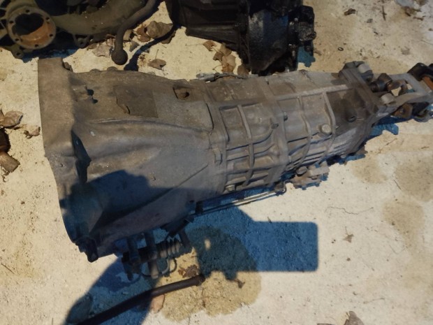 Lexus Is220d Is 220d 6 sebess�ges k�zi manu�lis v�lt�