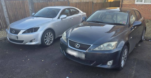 Lexus Is 220D. Bontott alkatrszek. Beszerelsi garancival!