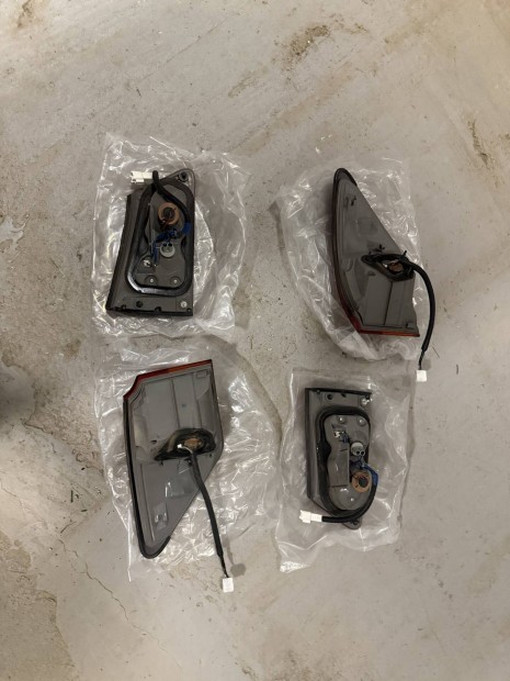 Lexus Is 220 250 hatso lampa