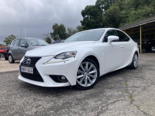 Lexus Is 300h Comfort&Navigation (Automata) 181...