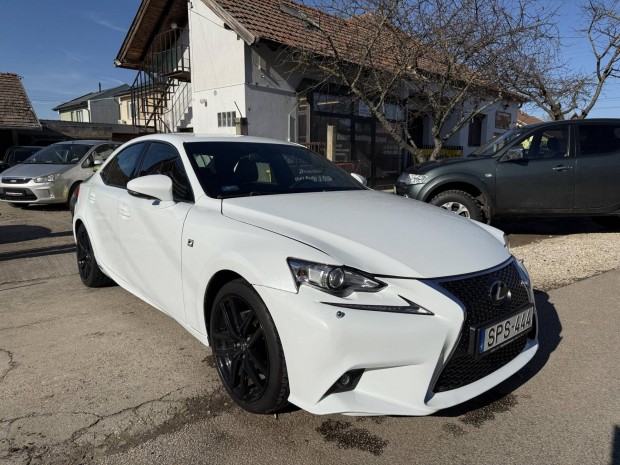 Lexus Is 300h F-Sport (Automata) Tolatkamera !...