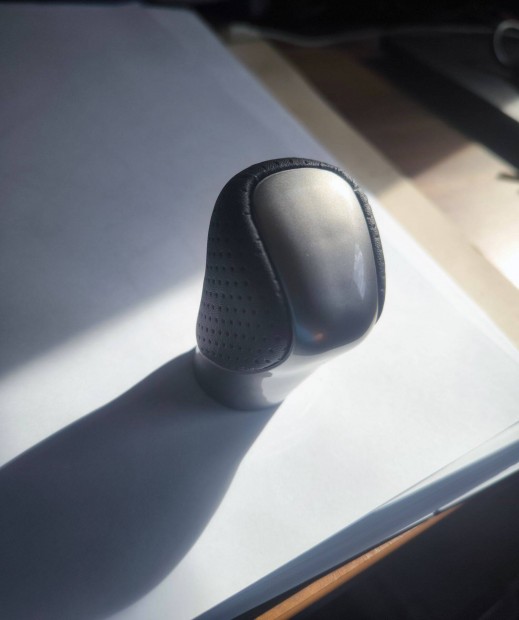 Lexus Is / Es / GS / RX / NX vltgomb j, lyuggatott brrel