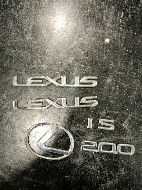 Lexus Is emblma