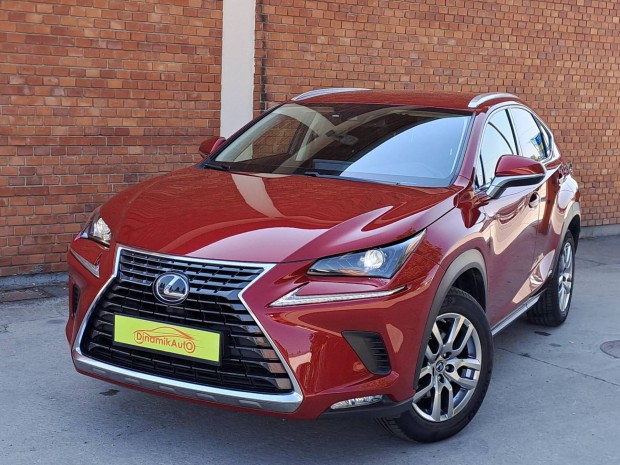 Lexus NX 300h Business Edition CVT Facelift-Tv...