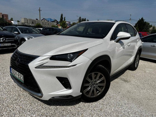 Lexus NX 300h Elegance Safety CVT 1 Év Garanciá...