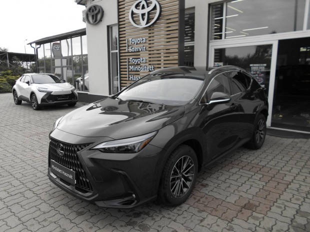 Lexus NX 450h+ Executive AWD CVT