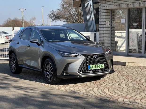 Lexus NX 450h+ Executive Plus AWD CVT Magyarors...