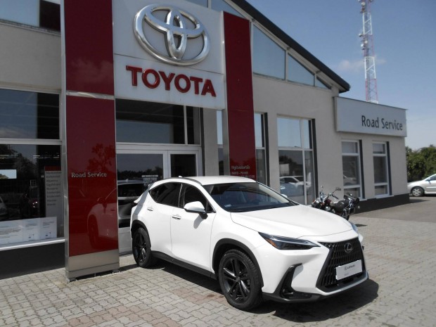 Lexus NX 450h+ Prestige Plus AWD CVT