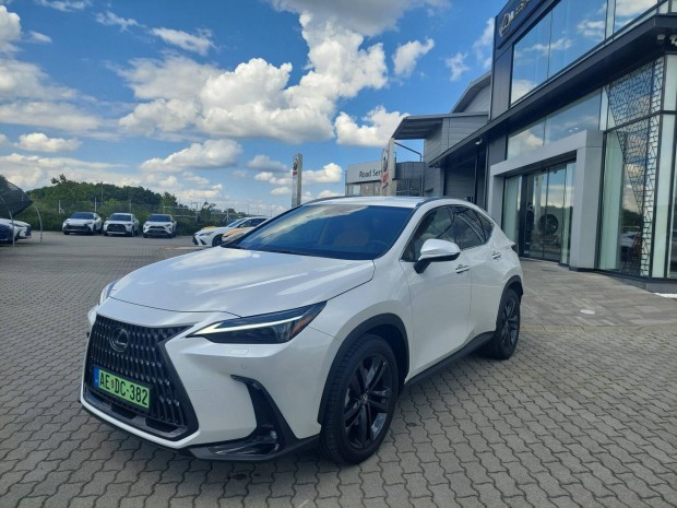 Lexus NX 450h+ Prestige Top CVT