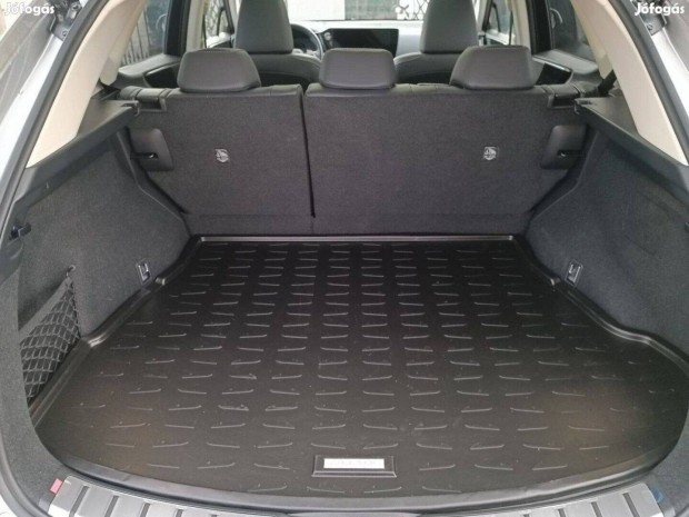 Lexus NX gyári csomagtértálca