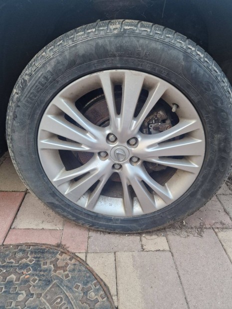 Lexus RX450h gyri 19 colos kerekek eladk