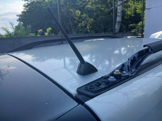 Lexus RX 400h tet antenna