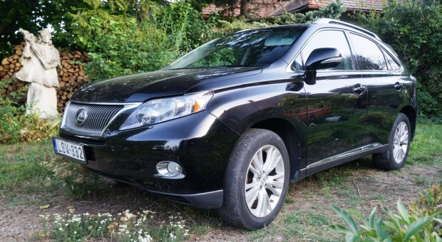 Lexus RX 450h Luxury Moon