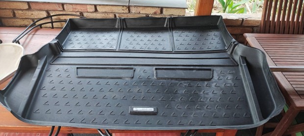 Lexus RX gy�ri csomagt�r t�lca 2016 - 2022