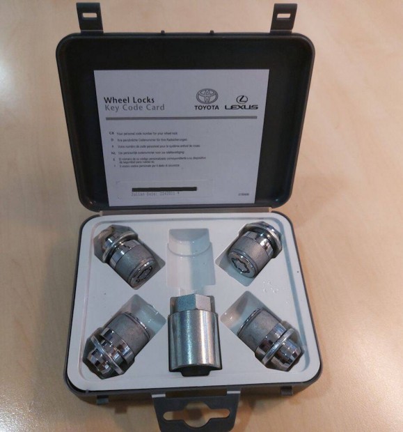 Lexus Toyota ker�k�r