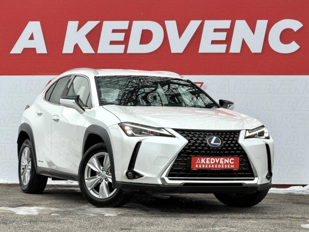 Lexus UX 250h Comfort CVT 113e km. LED Tempomat...