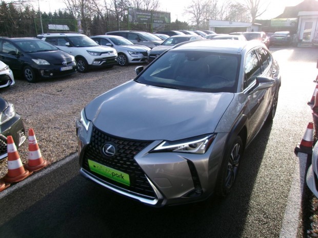 Lexus UX 250h Comfort CVT LED-E.Csomi-RAD+Kamer...