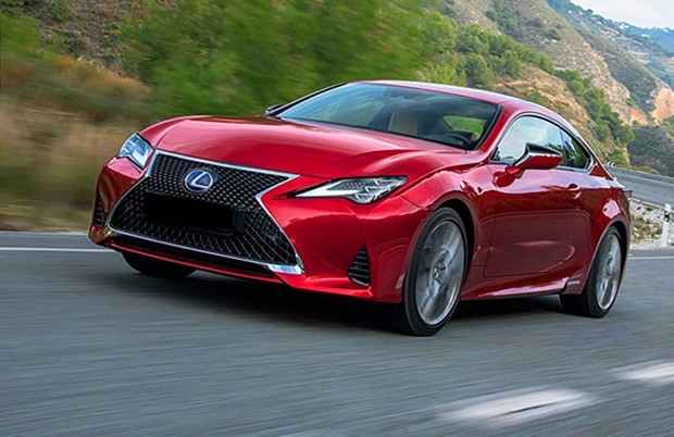 Lexus �riemberek sportaut�ja