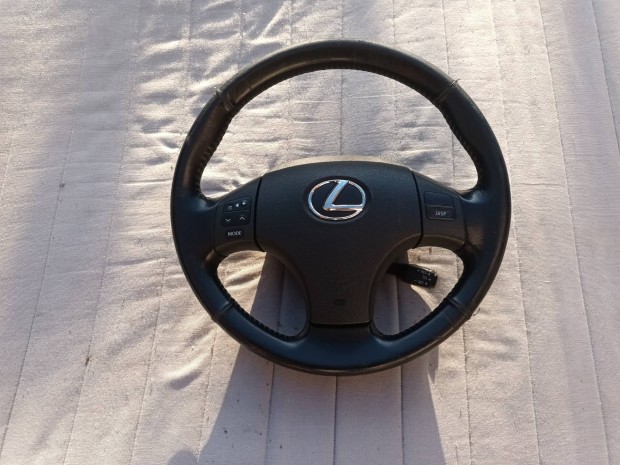 Lexus is220d kormny 