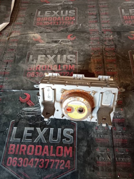 Lexus mszerfal lgzsk 