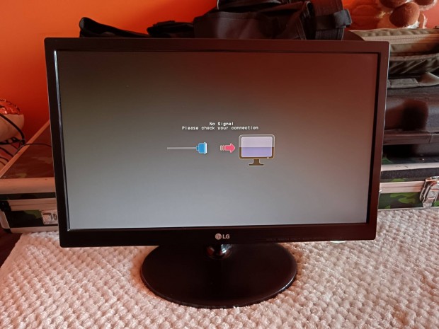 Lg 19 colos LED monitor, jó állapotban