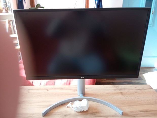 Lg 4k 27ul550p w aeu monitor 10 hnap garancival