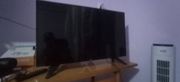 Lg led tv 82 cm