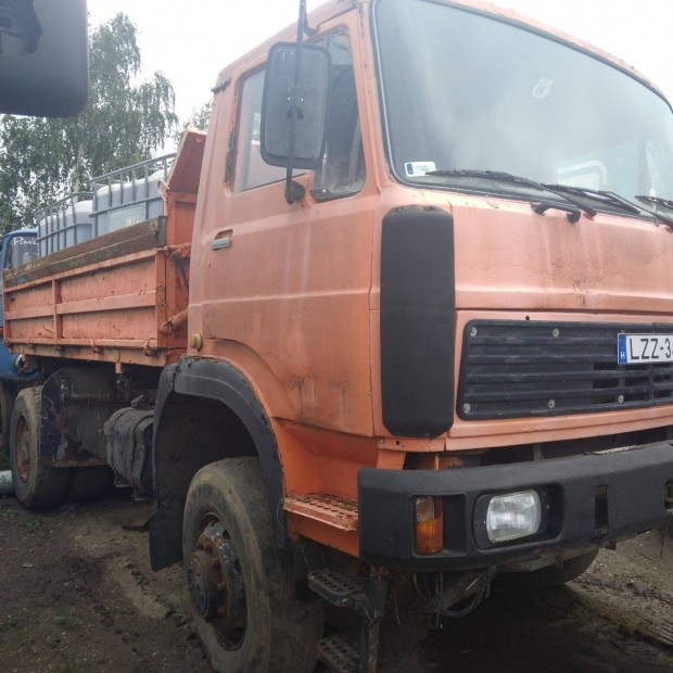 Liaz 4x4 billencs